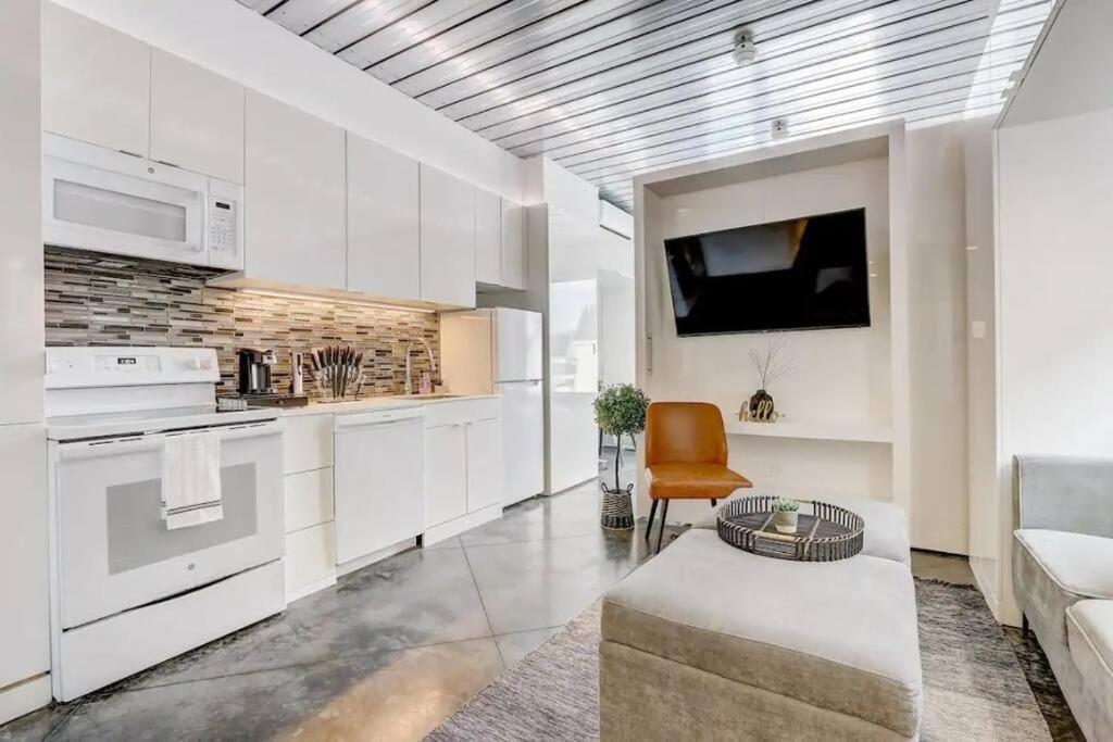 Kcm Mikros Smart 8 Apartment